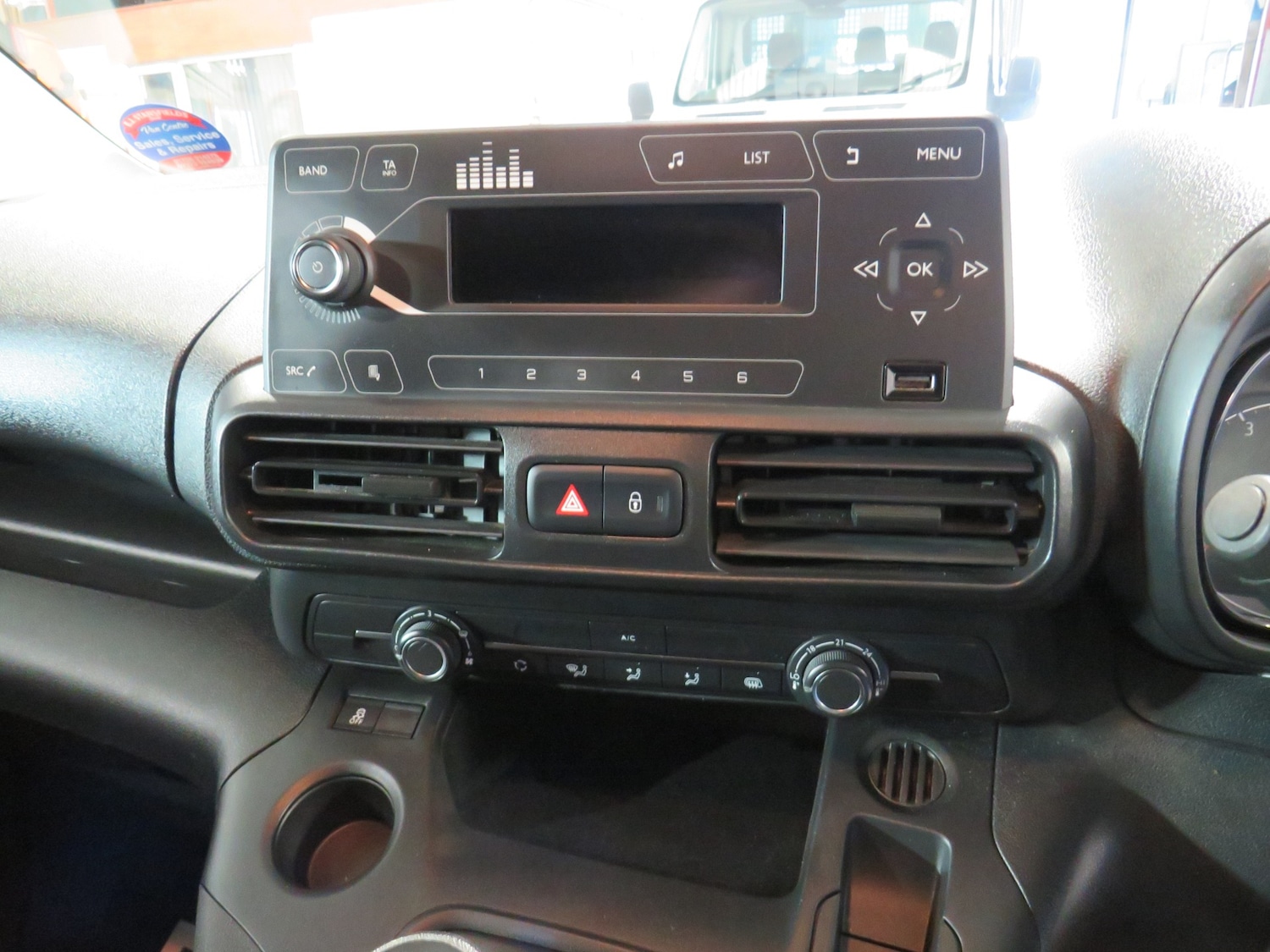 Used Vauxhall Combo 2021 for sale - 76556680: Photo 11