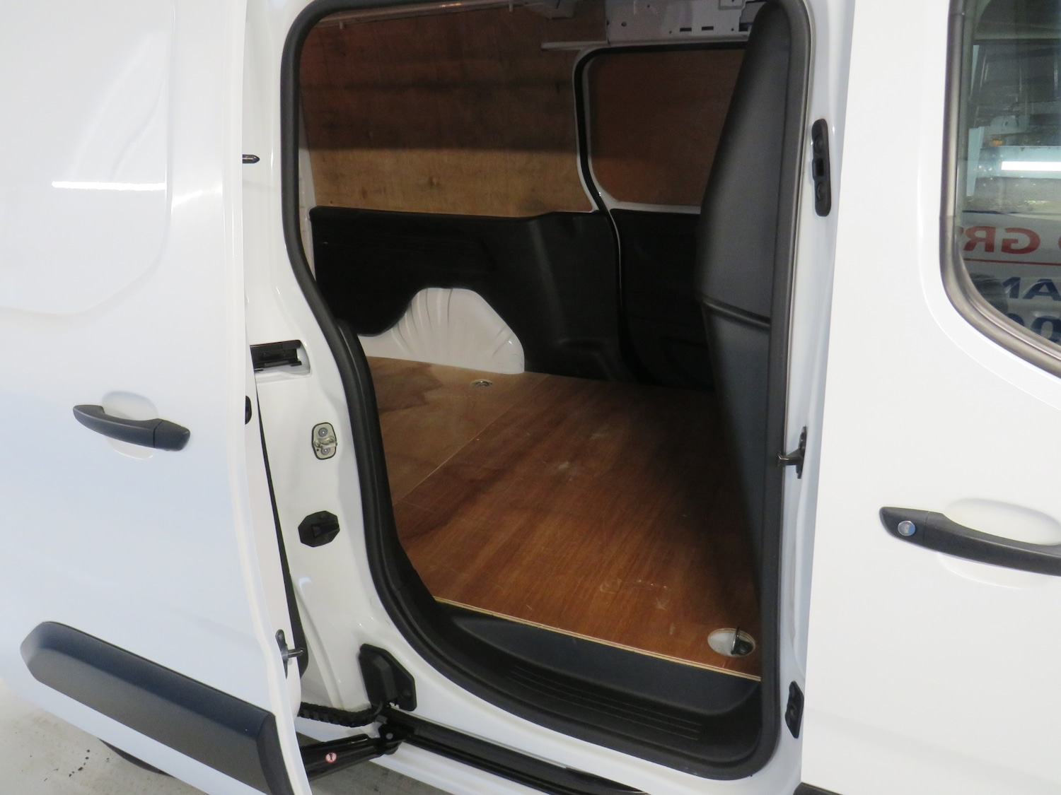 Used Vauxhall Combo 2021 for sale - 76556680: Photo 7