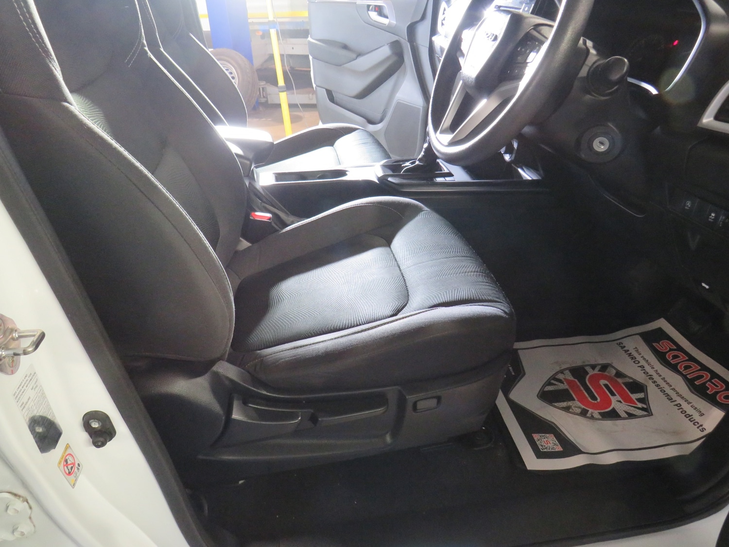 Used Isuzu D-Max 2021 for sale - 77298597: Photo 9