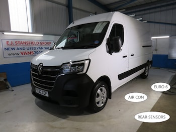 2022 (22) - MM35 ENERGY dCi 150 Business+ Medium Roof Van
