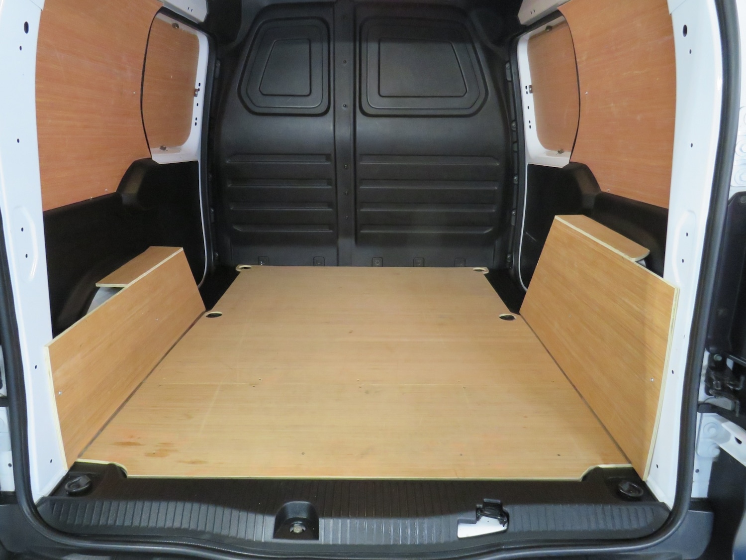 Used Renault Kangoo 2023 for sale - 76984113: Photo 5