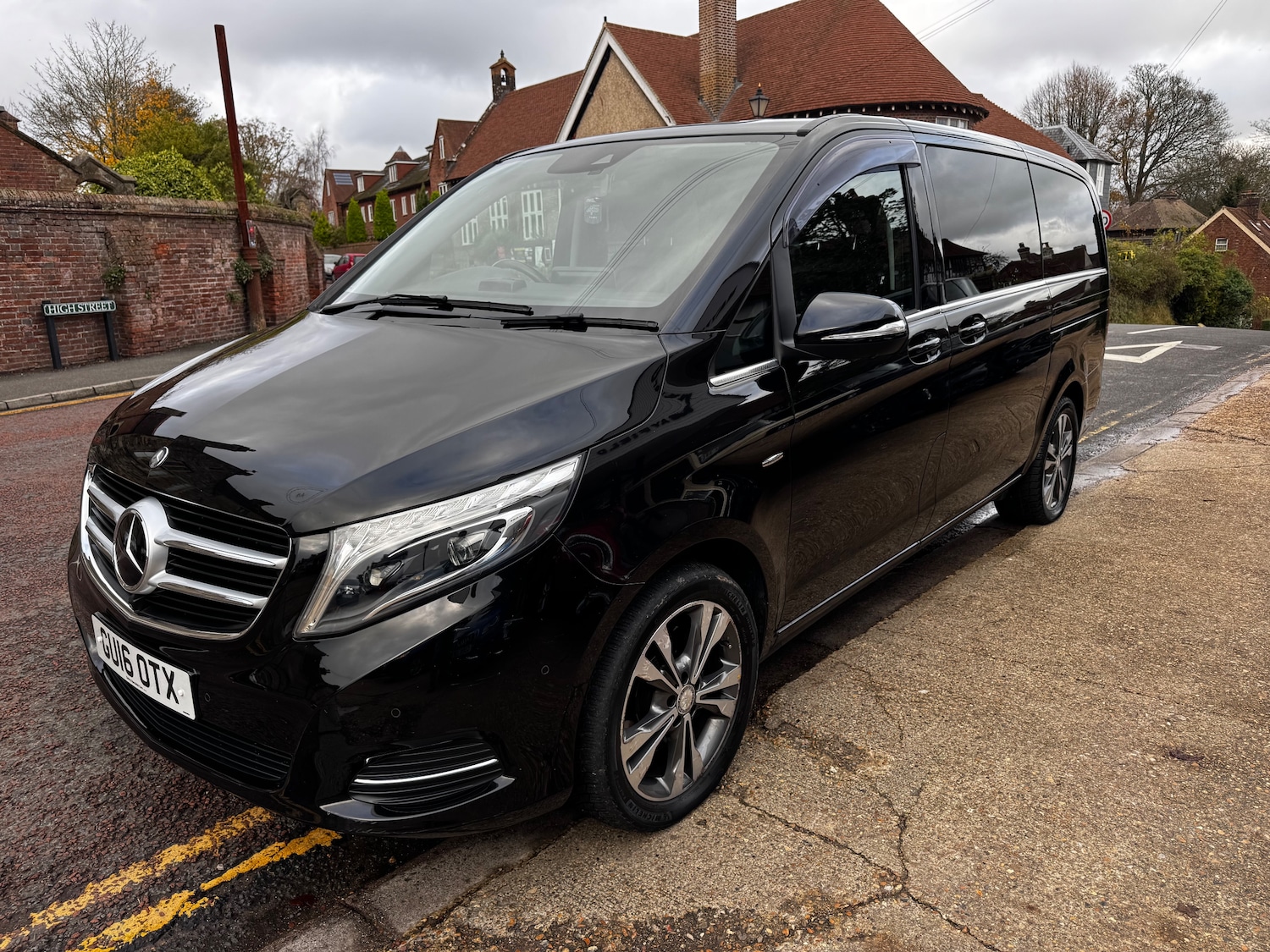 Used Mercedes-Benz V-Class for sale - 76545980: Photo 4