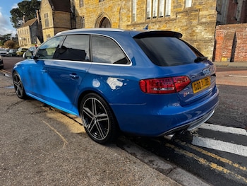 Used Audi S4 Avant 2009 for sale - 76526927: Photo