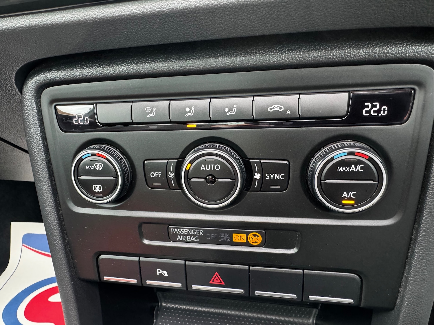 Used Volkswagen Beetle 2014 for sale - 77942199: Photo 16