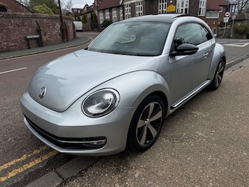 Used Volkswagen Beetle 2014 for sale - 77942199: Photo