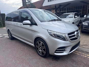 Used Mercedes-Benz V-Class 2017 for sale - 78960446: Photo