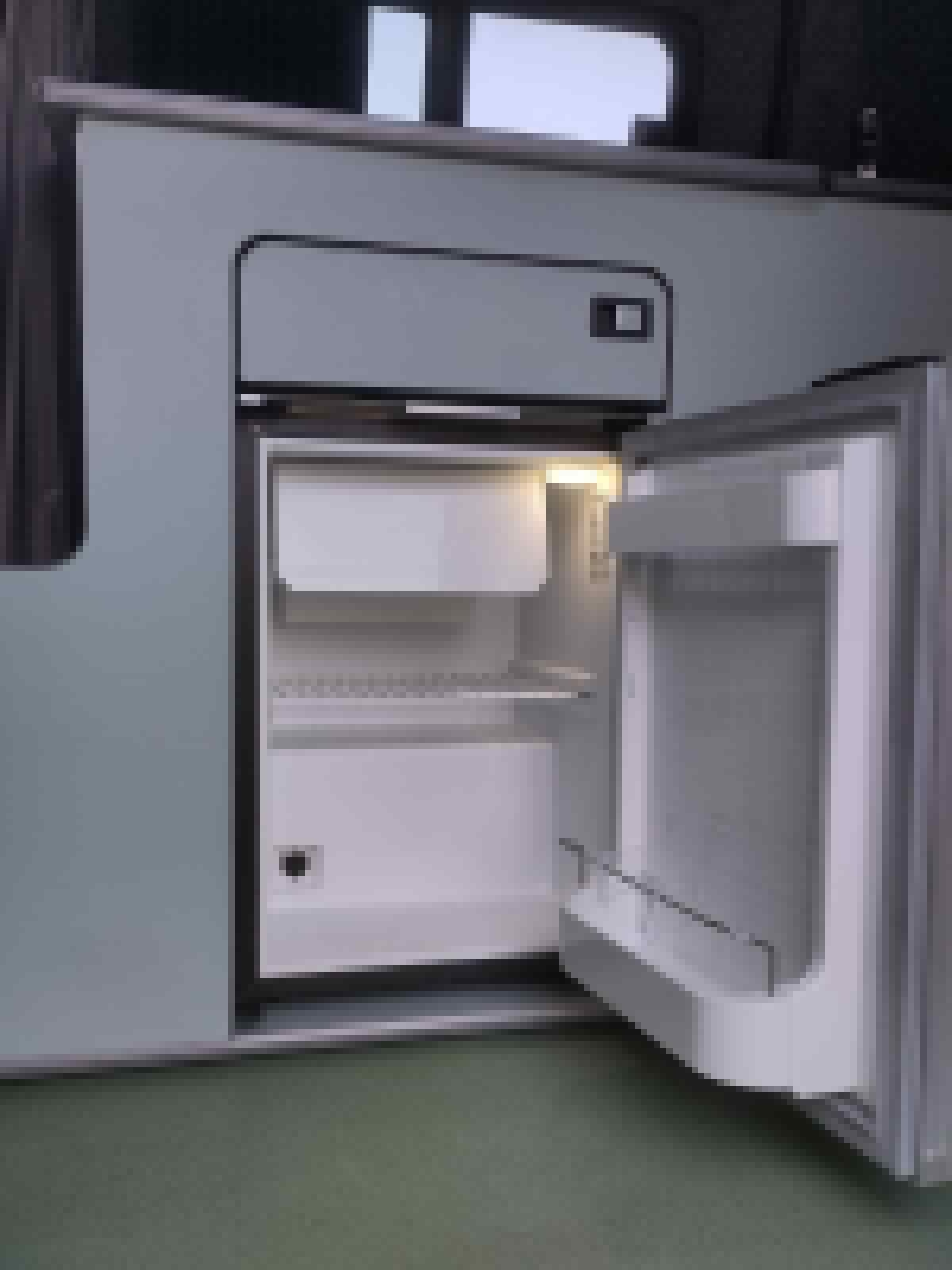 Used Nissan e-NV200 2020 for sale - 77942198: Photo 13