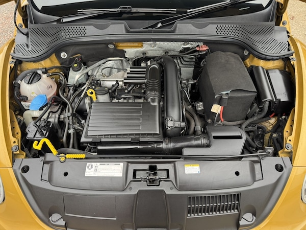 Used Volkswagen Beetle 2016 for sale - 76243549: Photo 10