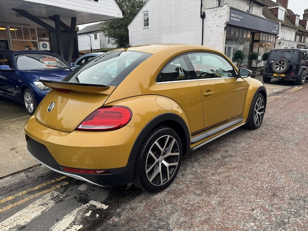 Used Volkswagen Beetle 2016 for sale - 76243549: Photo 5