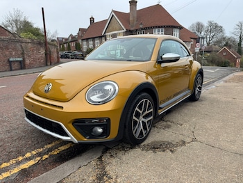 Used Volkswagen Beetle 2016 for sale - 75632562: Photo