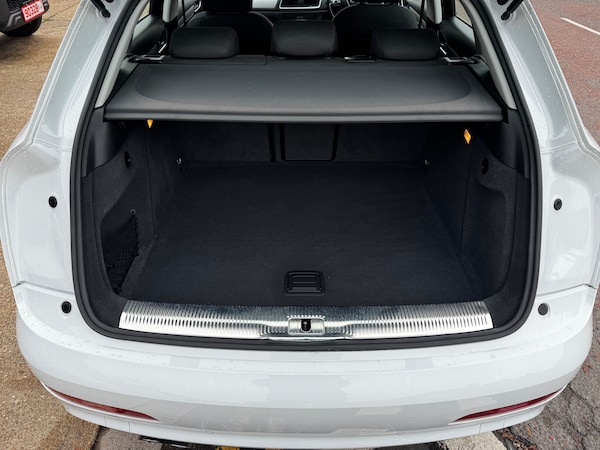 Used Audi Q3 2014 for sale - 76287957: Photo 13