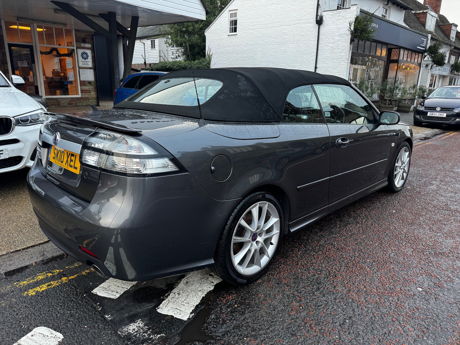 Used Saab 9-3 2010 for sale - 76909302: Photo 5