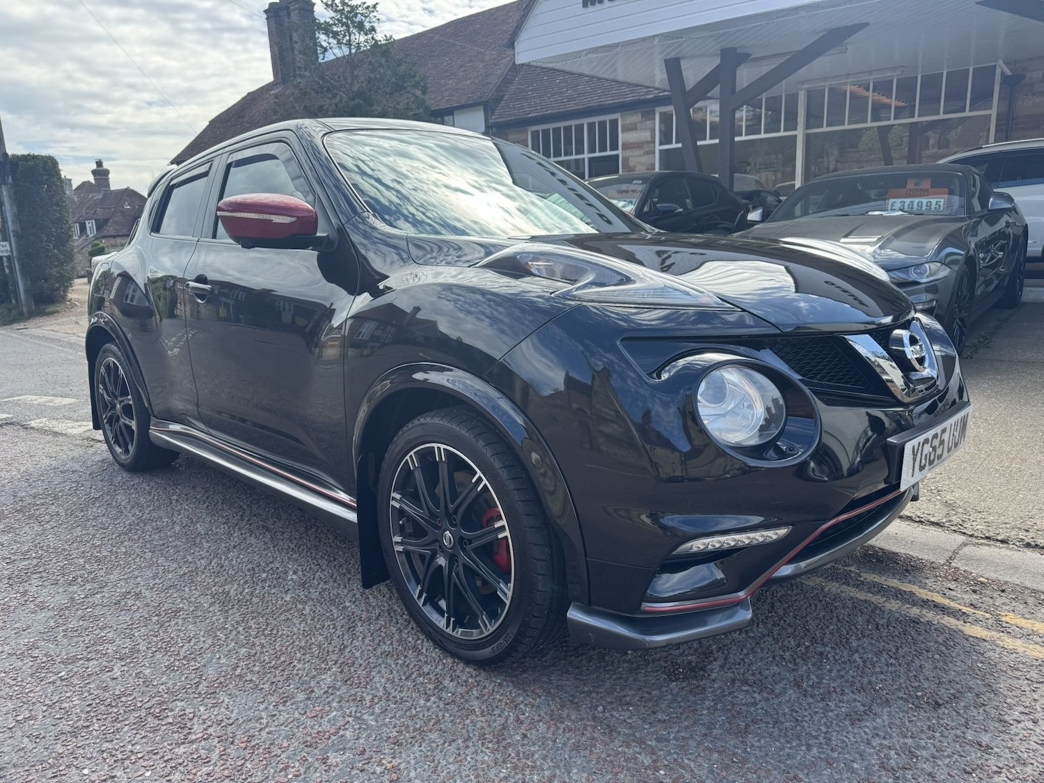 Used Nissan Juke 2015 for sale - 76292837: Photo 1