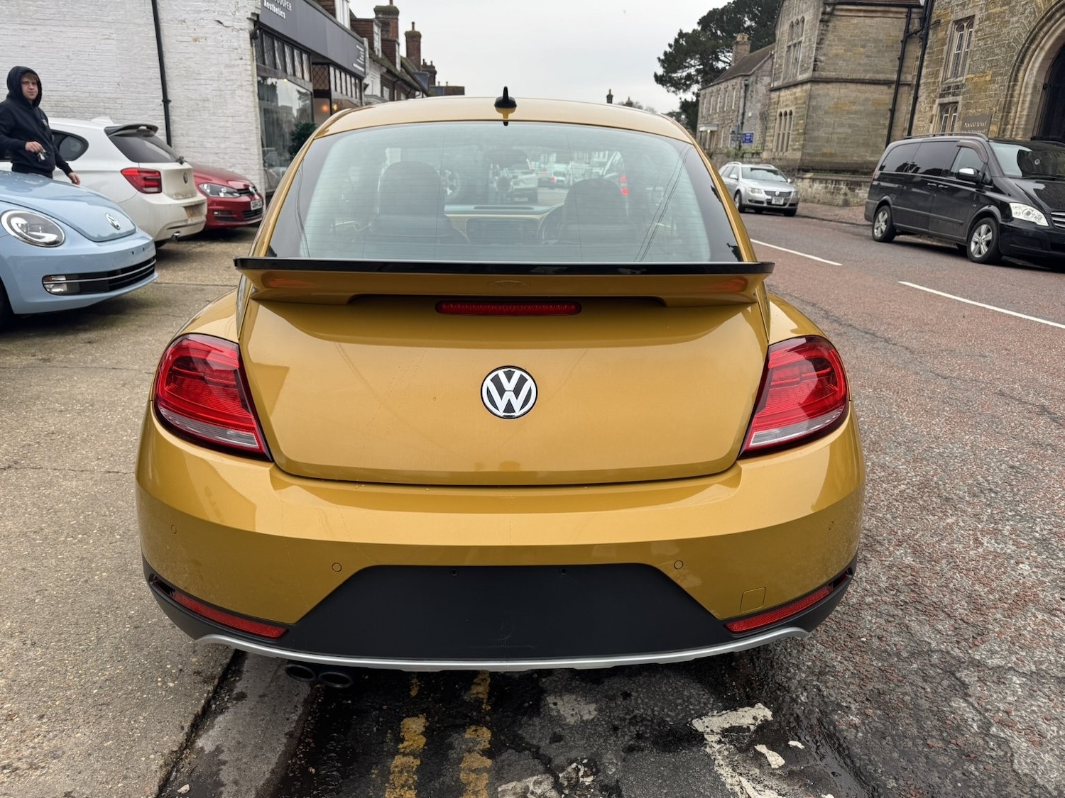 Used Volkswagen Beetle 2016 for sale - 76909309: Photo 8