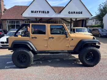 2025 (13) - WRANGLER SAHARA UNLIMITED 3.6 V6 AUTO