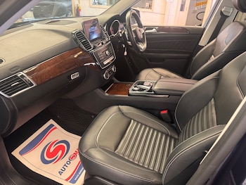 Used Mercedes-Benz GLS 2018 for sale - 79511113: Photo