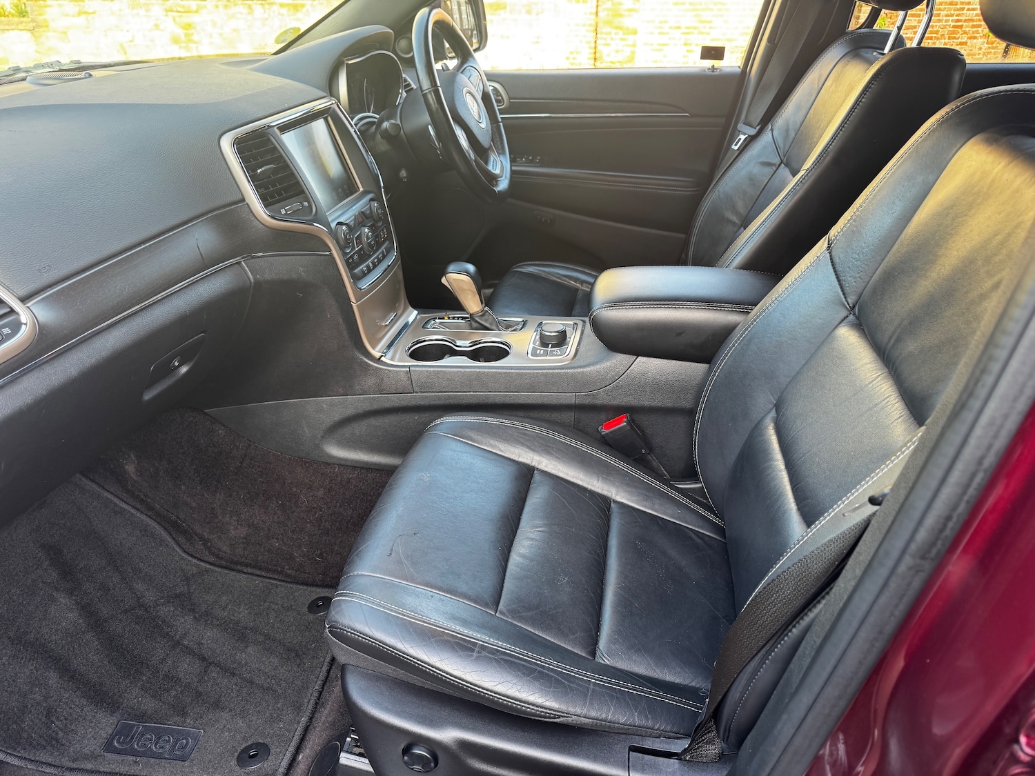 Used Jeep Grand Cherokee 2017 for sale - 77676527: Photo 2