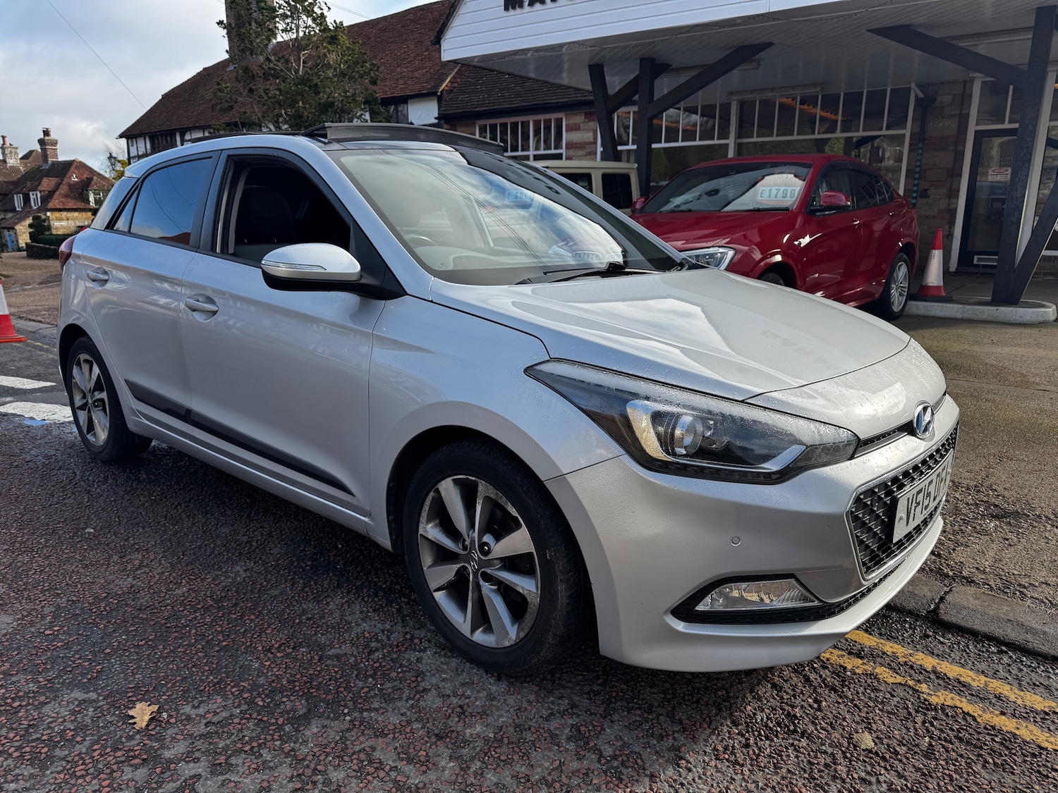 Used Hyundai i20 2015 for sale - 76653909: Photo 1
