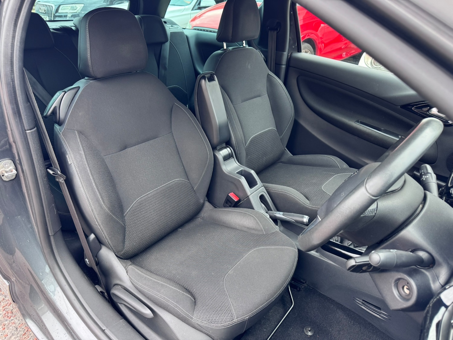 Used Citroen DS3 2013 for sale - 76518077: Photo 2