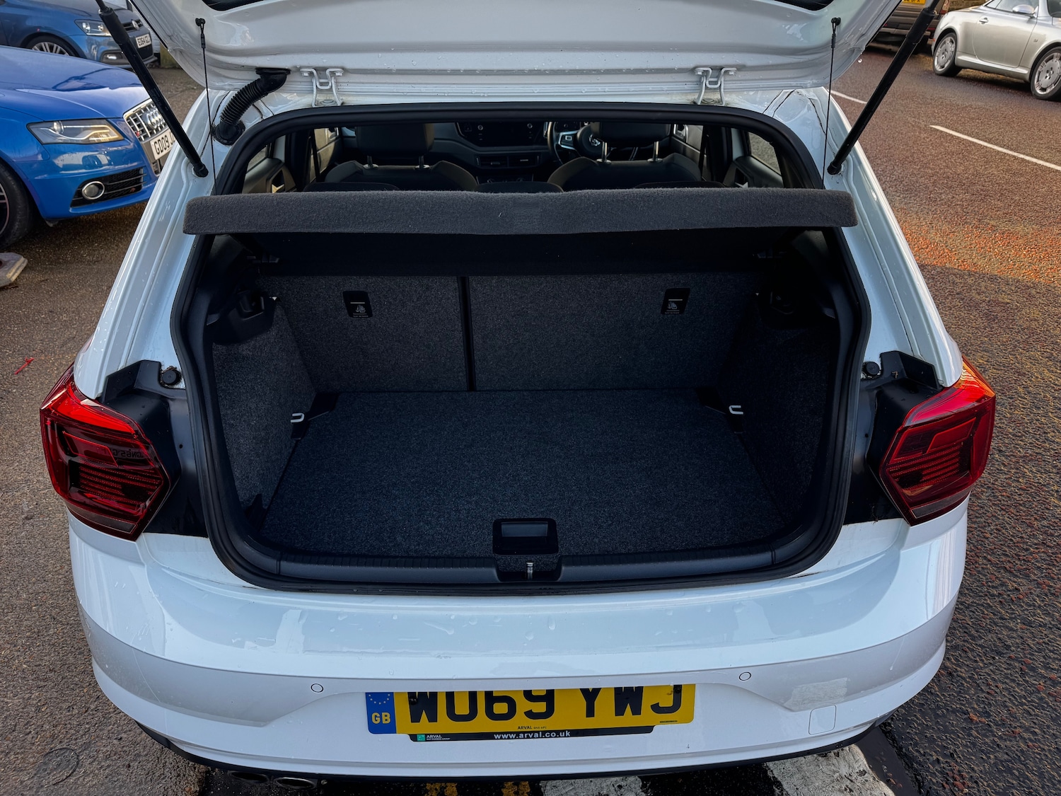 Used Volkswagen Polo 2019 for sale - 77236208: Photo 11