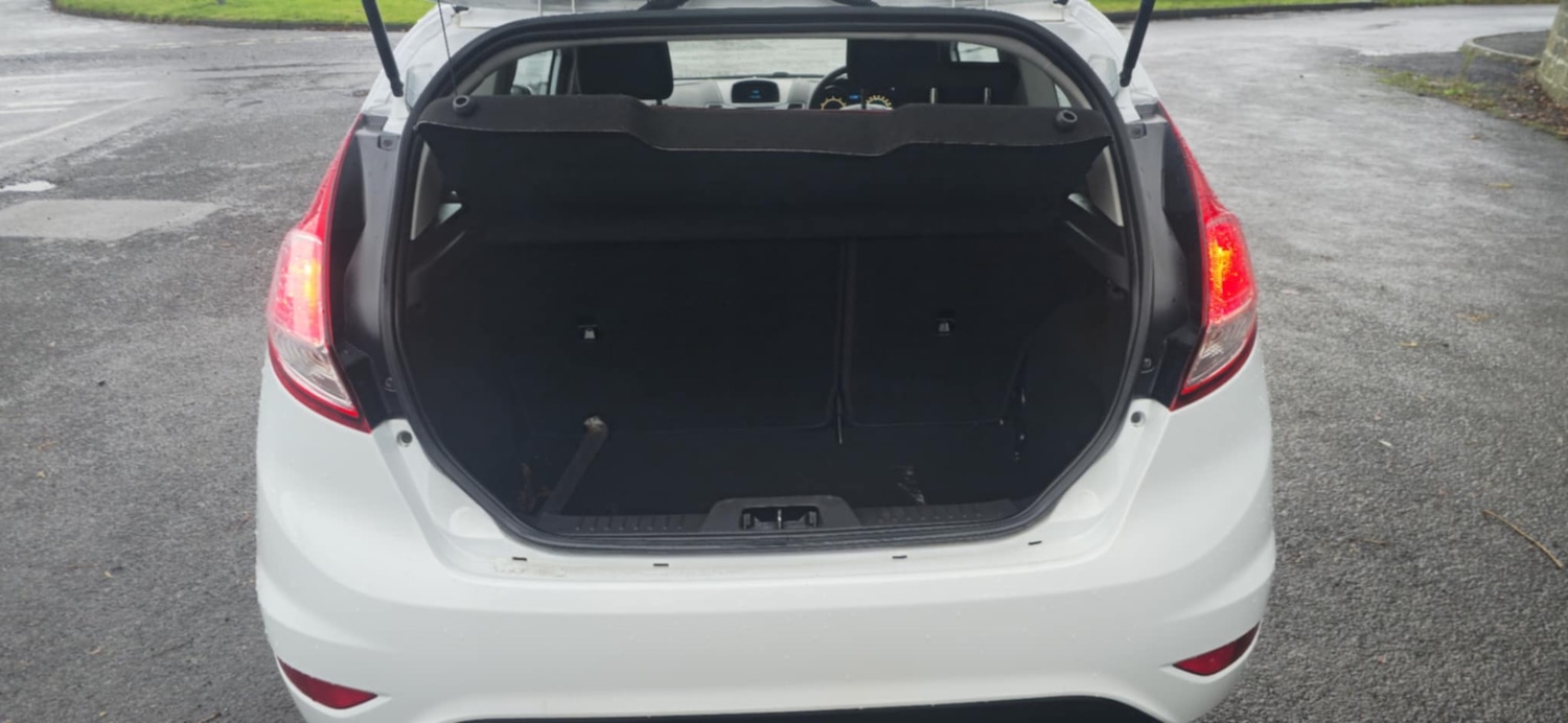 Used Ford Fiesta 2015 for sale - 76560244: Photo 12