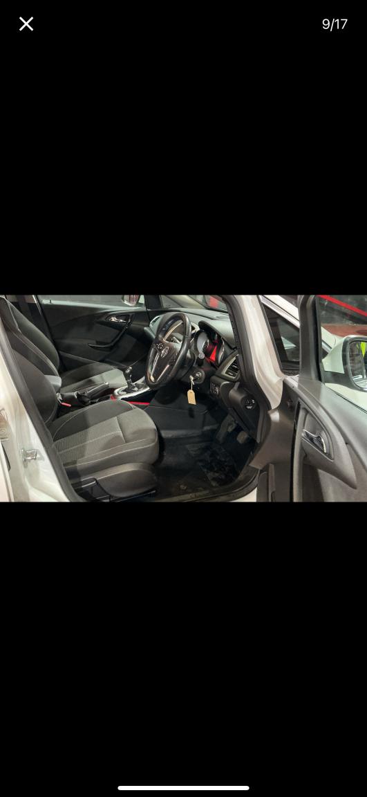 Used Vauxhall Astra 2015 for sale - 78141082: Photo 8