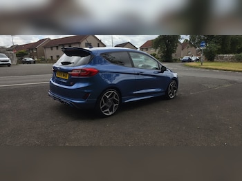 Used Ford Fiesta 2018 for sale - 79347074: Photo