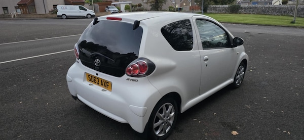 Used Toyota AYGO 2013 for sale - 75008307: Photo 4