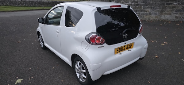 Used Toyota AYGO 2013 for sale - 75008307: Photo 8