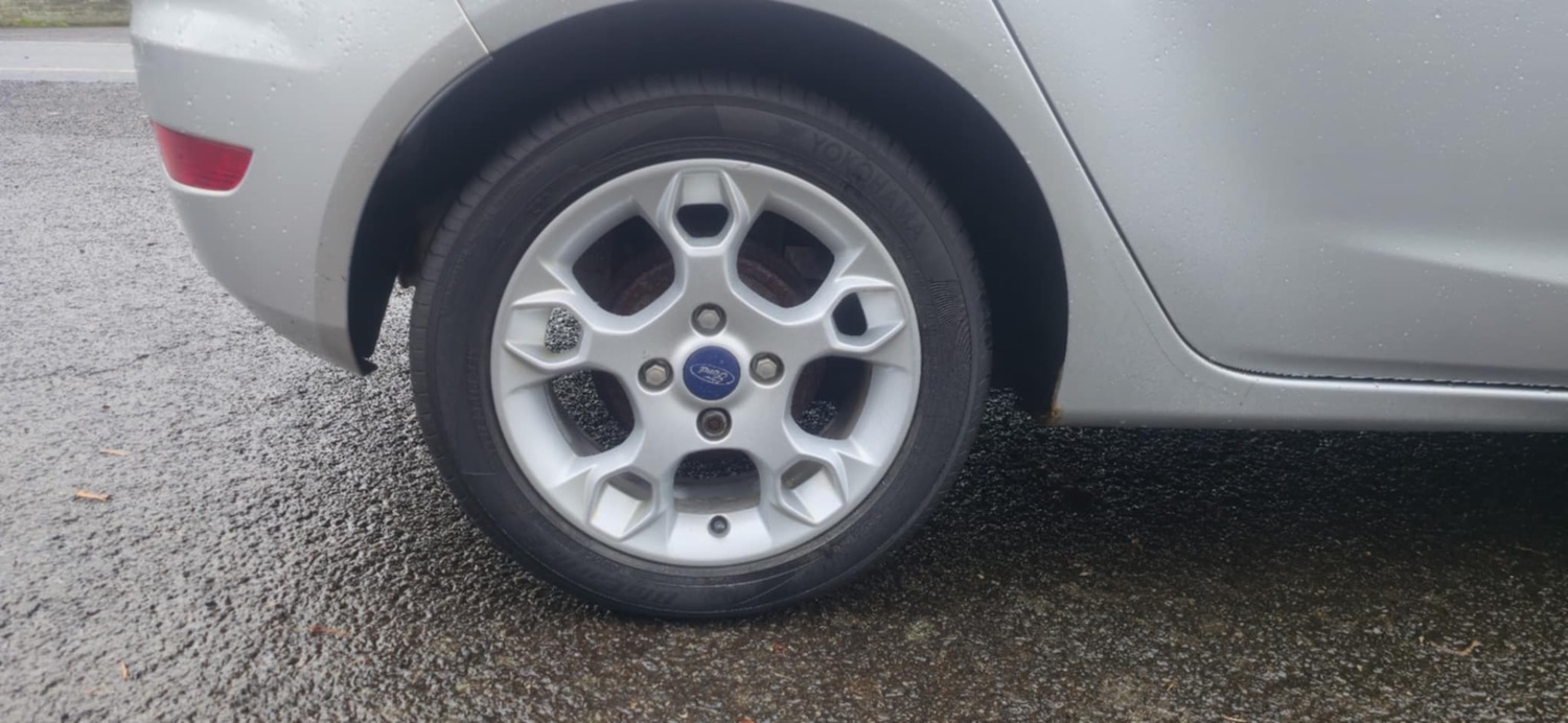 Used Ford Fiesta 2012 for sale - 76511049: Photo 13