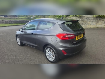 Used Ford Fiesta 2018 for sale - 78571464: Photo