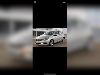 Used Vauxhall Astra 2016 for sale - 77564210: Photo