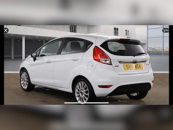 Used Ford Fiesta 2015 for sale - 77459920: Photo