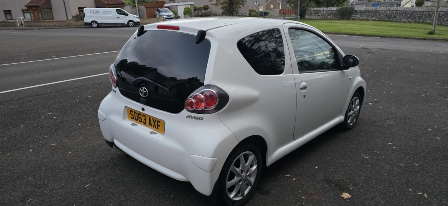 Used Toyota AYGO 2013 for sale - 77162271: Photo 5