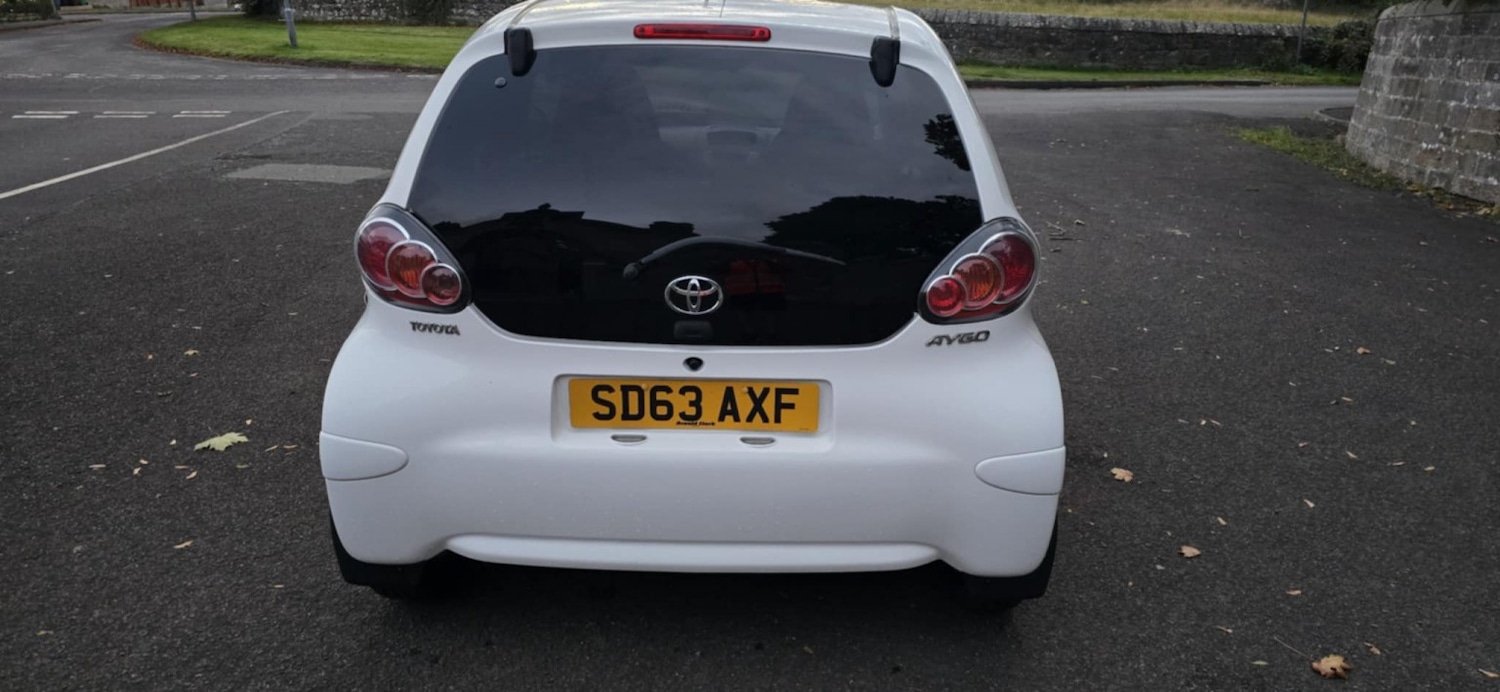 Used Toyota AYGO 2013 for sale - 77162271: Photo 6