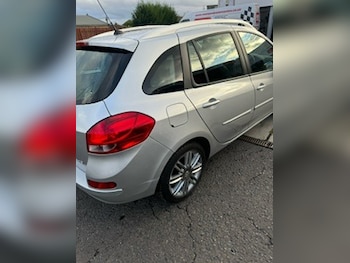 Used Renault Clio 2012 for sale - 75728157: Photo