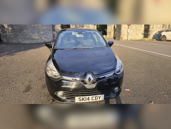 Renault - Clio