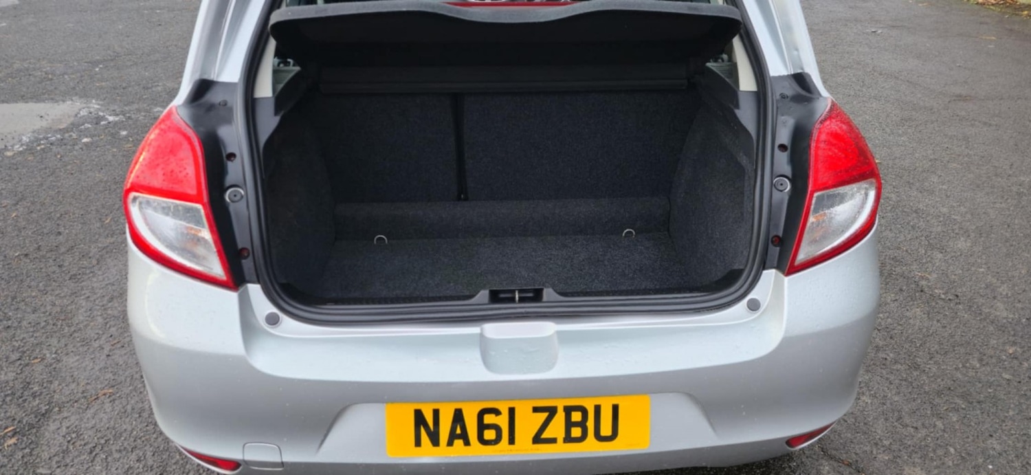 Used Renault Clio 2012 for sale - 77162248: Photo 11