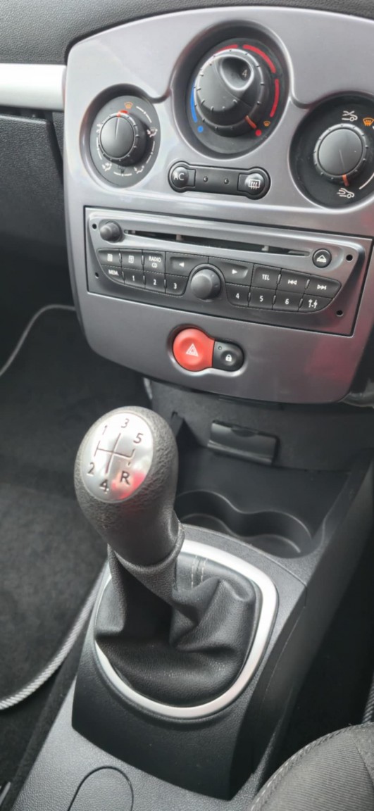 Used Renault Clio 2012 for sale - 77162248: Photo 13