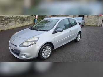 Used Renault Clio 2012 for sale - 77162248: Photo