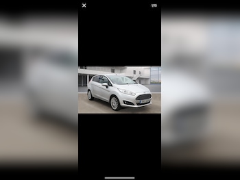 2013 (13) - 1.5 TDCi Titanium 5dr