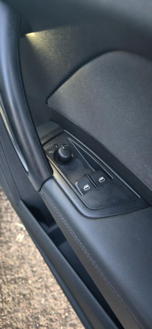 Used Audi A1 2011 for sale - 77162253: Photo 23