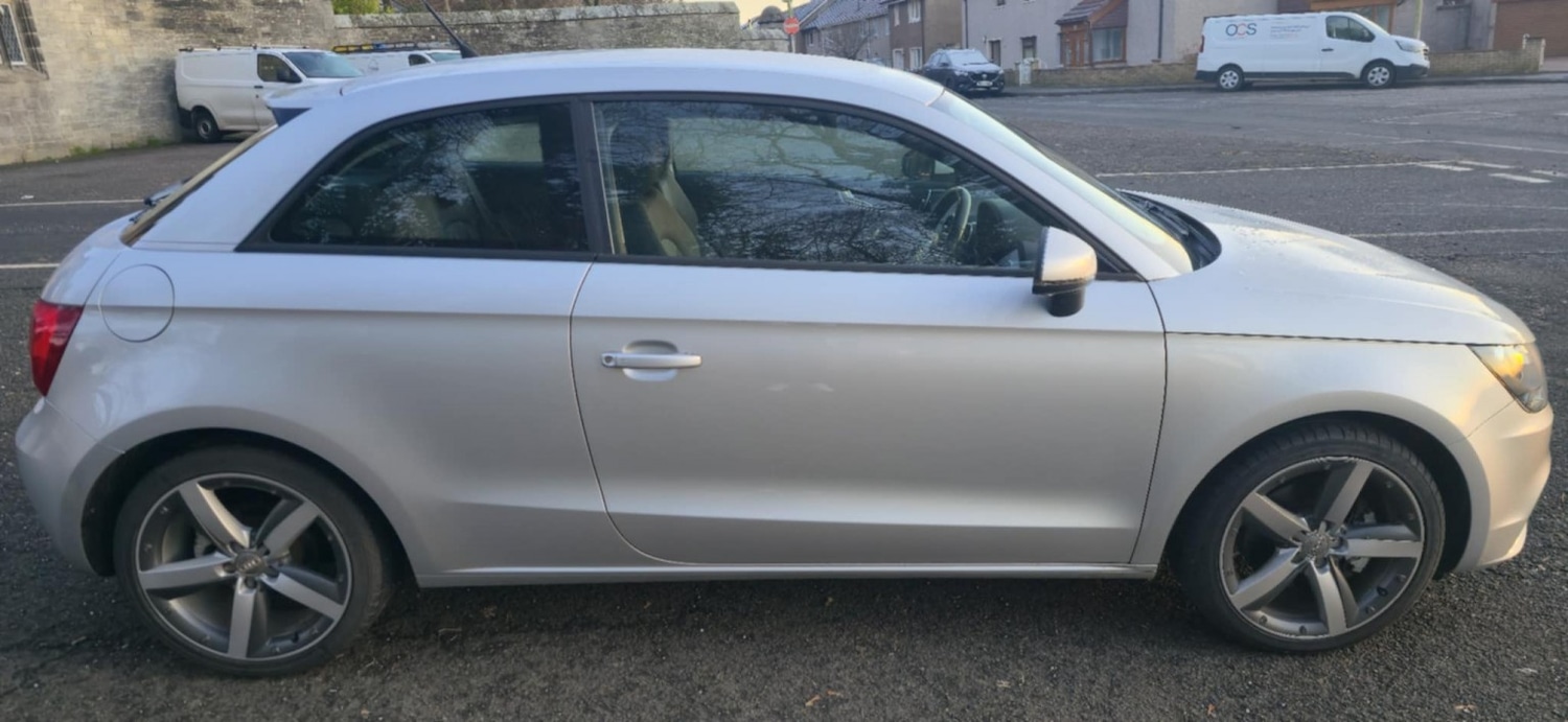 Used Audi A1 2011 for sale - 77162253: Photo 7