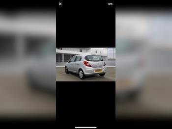 Used Vauxhall Corsa 2013 for sale - 76922149: Photo