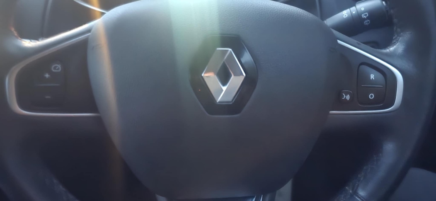 Used Renault Clio 2017 for sale - 76428458: Photo 18