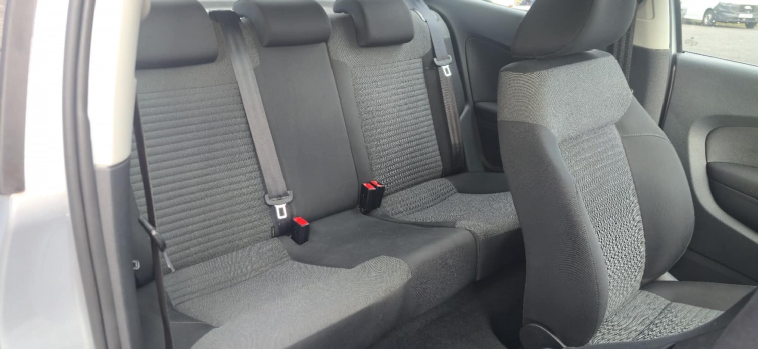 Used Volkswagen Polo 2010 for sale - 77357408: Photo 19