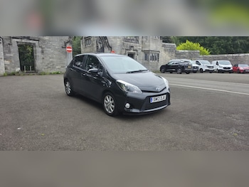 Used Toyota Yaris 2013 for sale - 79023892: Photo