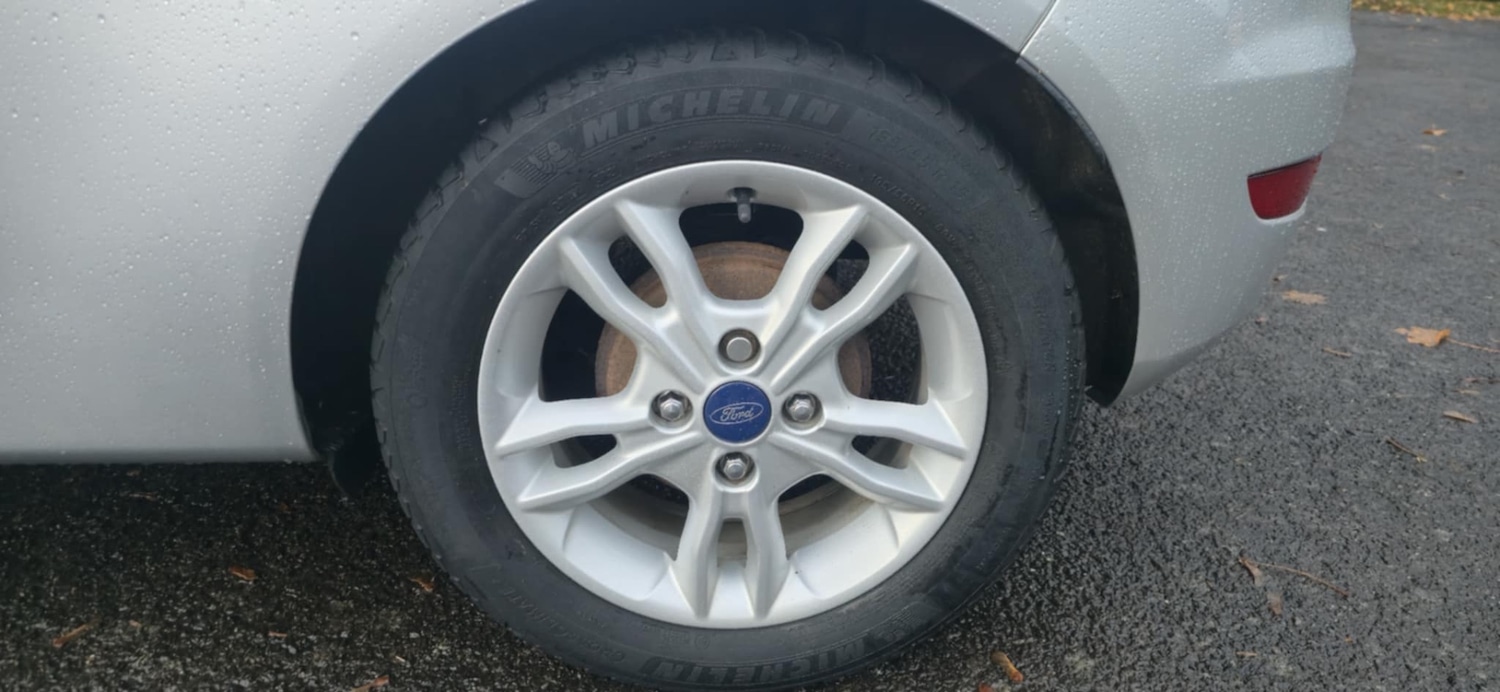 Used Ford Fiesta 2016 for sale - 76347330: Photo 11