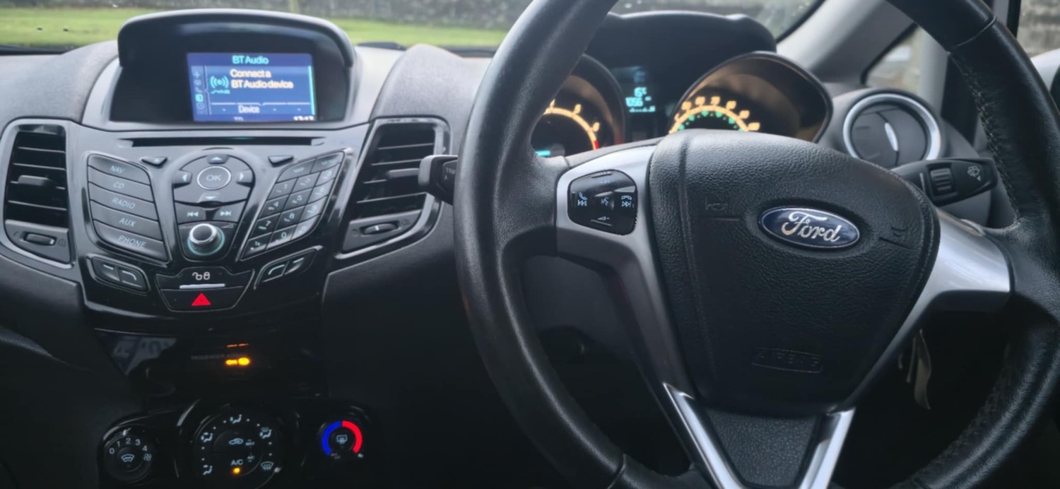 Used Ford Fiesta 2016 for sale - 76347330: Photo 14