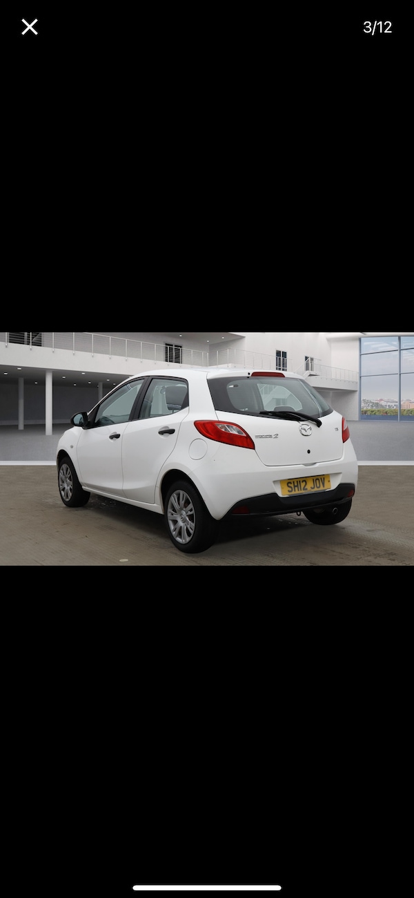 Used Mazda Mazda2 2012 for sale - 76320452: Photo 3